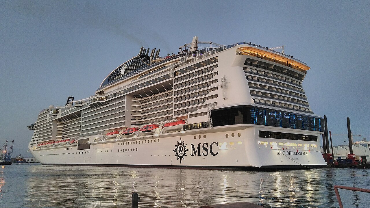 MSC 벨리시마 야경